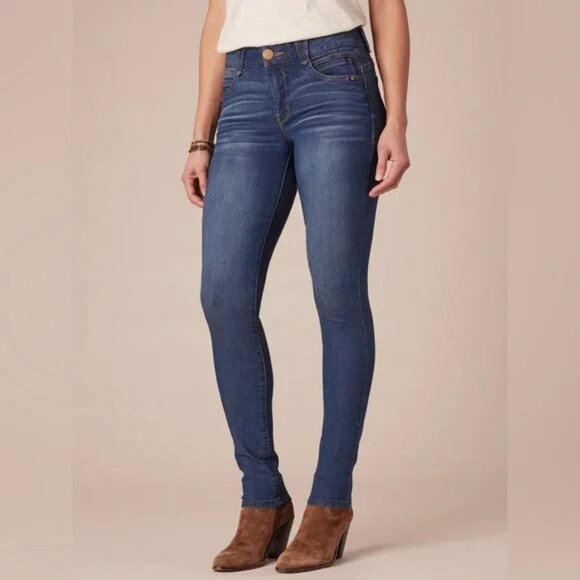 Democracy "Ab Technology" Low-Rise Shaping Jeggings - Picture 1 of 11